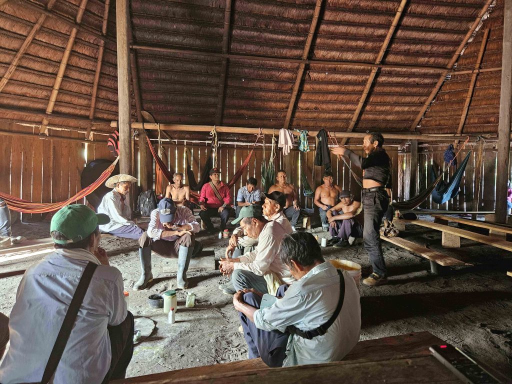 reunión para el monitoreo del pueblo Andoke